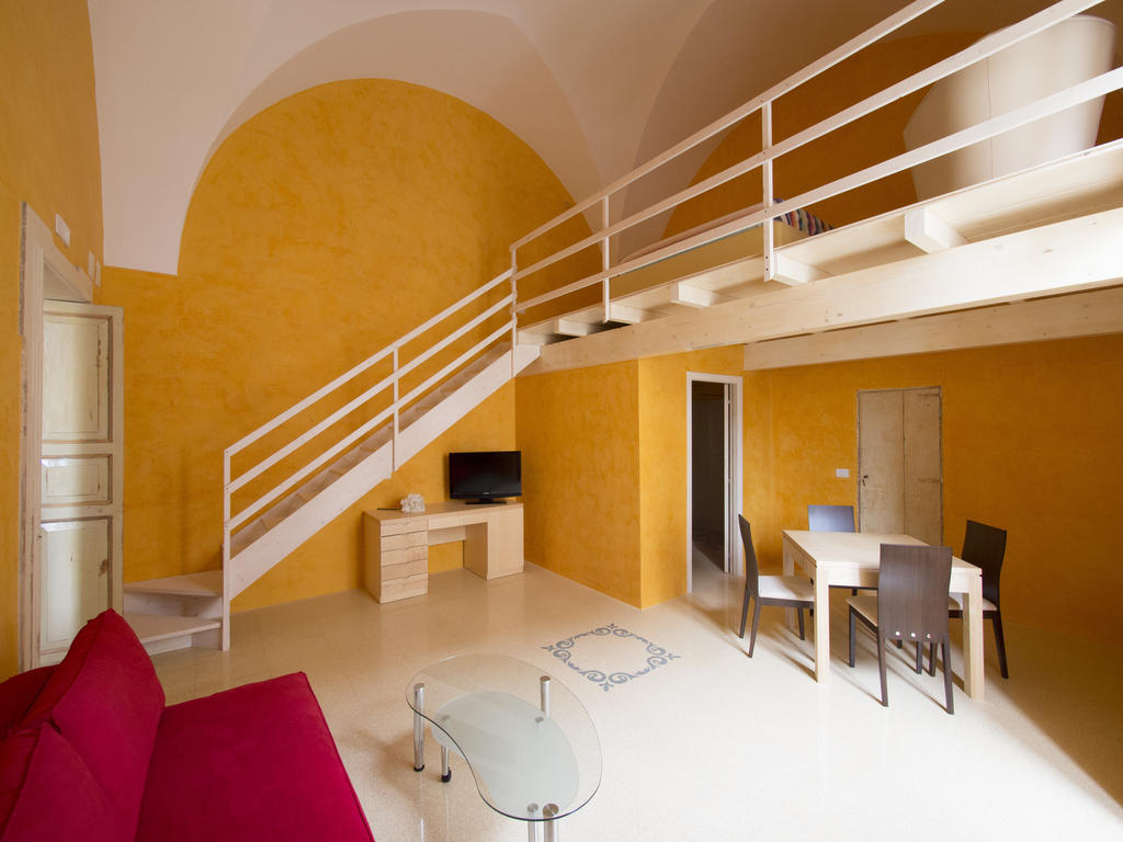 Relais Carlo V - Palazzo Storico Bed & Breakfast Gallipoli Dış mekan fotoğraf